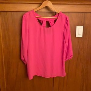 Francesca's Pink bow back blouse